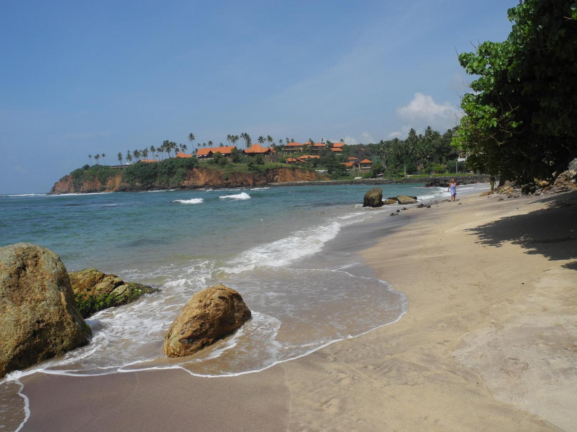 Top Of The Hill Guesthouse Weligama Exterior photo