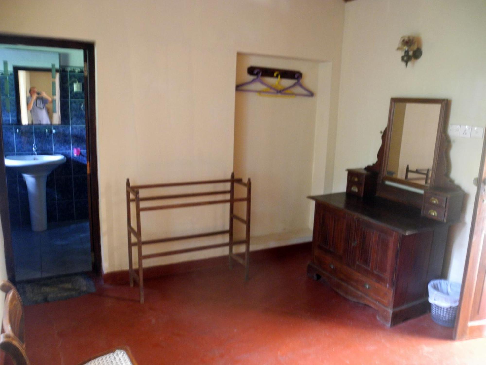 Top Of The Hill Guesthouse Weligama Exterior photo