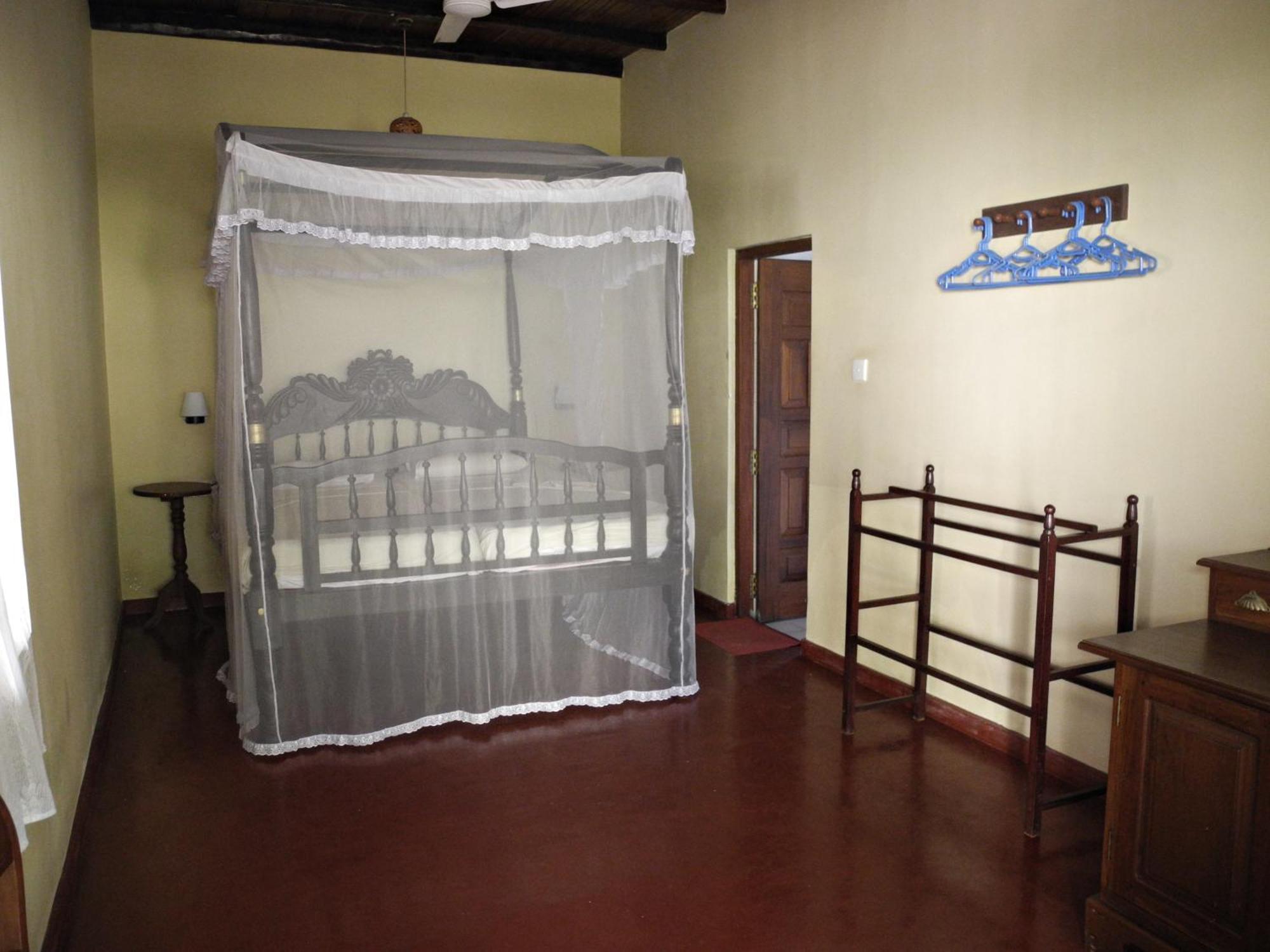 Top Of The Hill Guesthouse Weligama Exterior photo